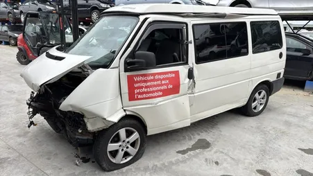 Volkswagen Transporter 4 PHASE 2 2.4D - 10V L5