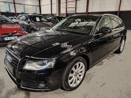 Audi A4 AVANT 3.0 V6 TDI 239 Ambition Luxe quattro Tiptronic