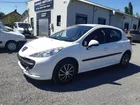 Peugeot 207 Premium 149800KMS/1ER MAIN/CARBURANT ETHANOL OU ESSENCE/KIT DISTIBUTION NEUF/ENTIERREMENT REVISE/GARANTIE 12 MOIS