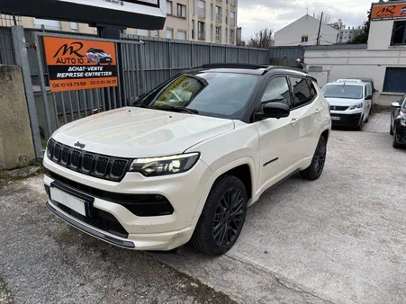 Jeep Compass II 1.3 PHEV T4 240 cv 4xe EAWD S HYBRIDE APPLE CARPLAY/ CAMÉRA DE RECUL / TOIT PANORAMIQUE OUVRANT / FULL OPTION