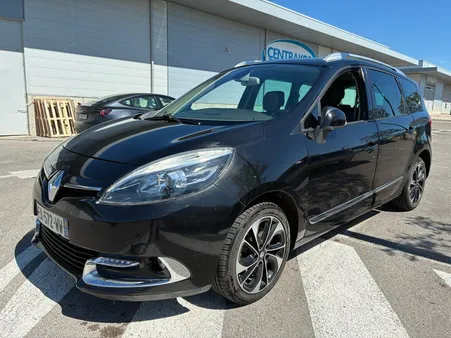 Renault Grand Scenic III 1.5 DCI 110ch bv6 BOSE - 7 places - boîte auto - garantie 6 mois