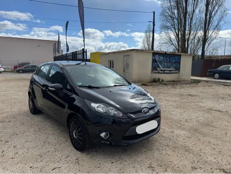 FORD FiestaVI 5 portes 1.25 i 16V 82 cv