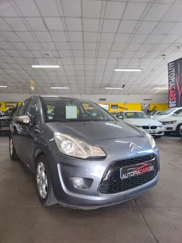 CITROEN C3 1.4 HDI 70 CH .pack COLLECTION clim 4cv . TBE