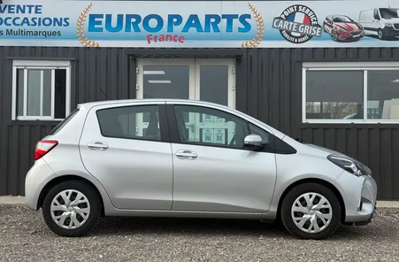 Toyota YARIS III 1.5i HYBRID 72ch FRANCE