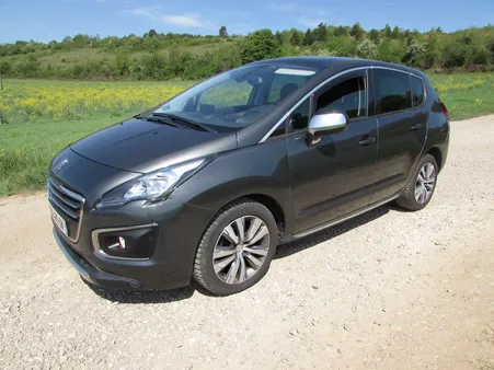 BEAU PEUGEOT 3008 1.2 THP - 130 CV - OPTIONS - Carnet-Révisé
