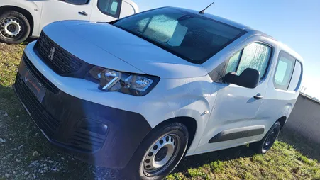 PEUGEOT PARTNER BHDI 3PLACES 1e main entretien peugeot 20700KMS 11760TTC/9800HT garantie1an