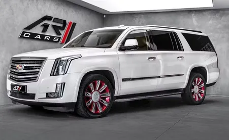 Cadillac Escalade 6.2 V8 Platinum ESV - 425 ch