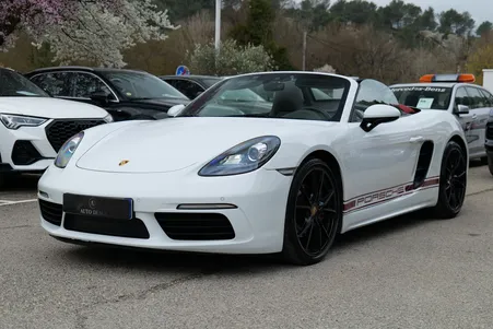 Porsche 718 (982) boxster 2.0 300 ch pdk chrono bose echap sport pasm