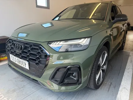 AUDI Q5 55 TFSI e 367ch S line quattro S tronic 7, (S.U.V.), Vert District métallisé Hybride