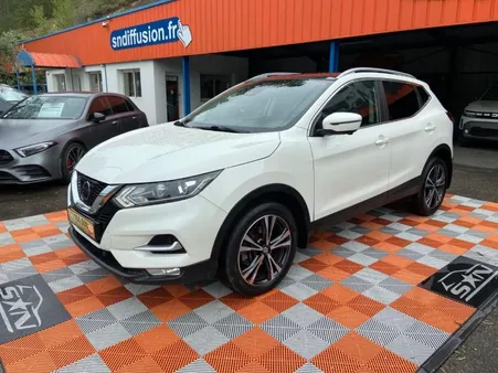 Nissan Qashqai 1.2 DIG-T 115 N-CONNECTA TOIT PANO FULL LED