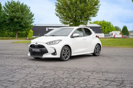 Toyota YARIS 116H DESIGN 5P MY22