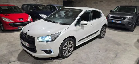 Citroen ds4 2.0 hdi 163 cv sport chic boîte automatique EAT6 garantie 12 mois