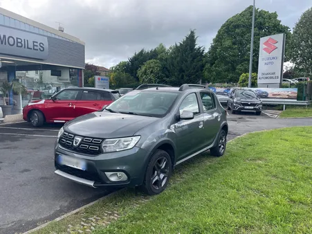 DACIA Sandero 1.5 dCi 90ch Stepway