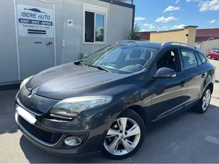 Renault megane 3 ph2 break 1.5 dci 110ch limited grand coffre