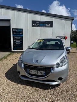 Peugeot 208 1.4 HDI