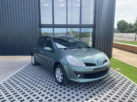 RENAULT CLIO 1.4 i 98 cv - Climatisation - Régulateur/Limiteur