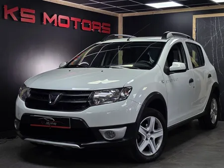 Dacia SANDERO STEPWAY 0.9 TCE 90 CV BLUETOOTH AUDIO 1ERE MAIN (KS MOTORS)