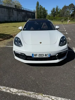 Porsche Panamera sport turismo