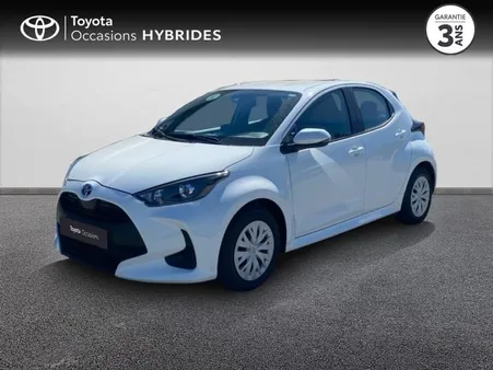 Toyota Yaris 116h Dynamic 5p MY22