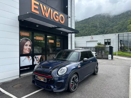 Mini mini 2.0l 230ch john cooper works / toit ouvrant panoramique / camera de recul / clapets echappements