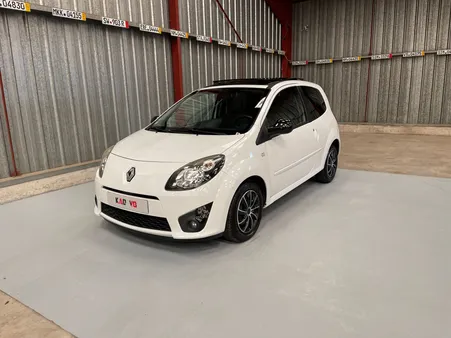 RENAULT TWINGO II 1.2 LEV 75cv Finition Night and Day eco², Toit ouvrant panoramique, Climatisation
