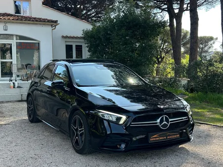 MERCEDES CLASSE A 35 AMG 7G-DCT 4Matic / 2ÈME MAIN / SUIVI MERCEDES COMPLET / TOIT OUVRANT
