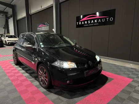 RENAULT MEGANE II COUPE 2.0T 16V 230 cv F1 Team 2 + DEMI-LIGNE MILTEK + REPROGRAMATION FLEXFUEL