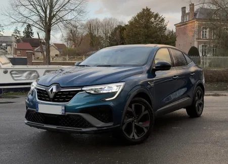 Renault Arkana RS LINE FULL HYBRID 145