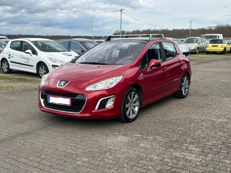 Peugeot 308 1.6 E-HDI 112 ALLURE