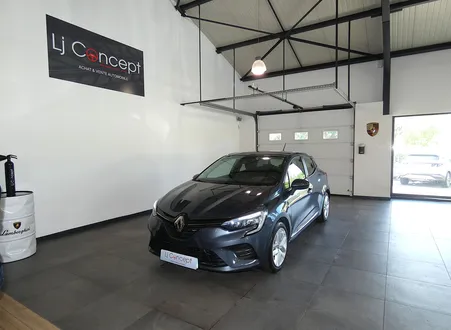 Renault Clio V 1.6 E-TECH 140 ch ZEN - Origine France - 57'680 km - Crochet d'attelage - Bluetooth - Régulateur de vitesse - Full Led