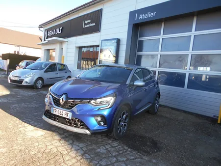 RENAULT Captur Blue dCi 115 EDC Intens