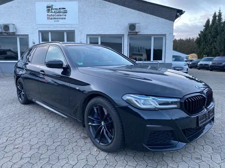 BMW Série 540D 3.0 340CH Pack M - 2ème Main - Historique D'Entretien Complet - XDrive - Shadow Line - ACC - HUD - Toit Pano - Volant Chauffant - 160000KM
