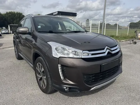 Citroen C4 AIRCROSS 1.6 E-HDI115 4X2 CONFORT