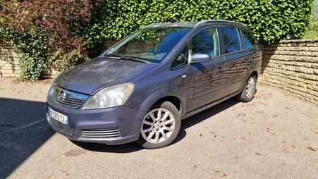Opel Zafira élégance