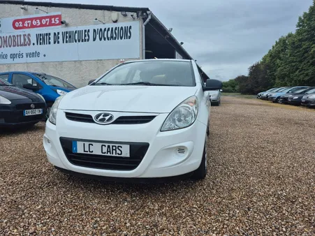 Hyundai i20 1.2 78cv clim premiere main