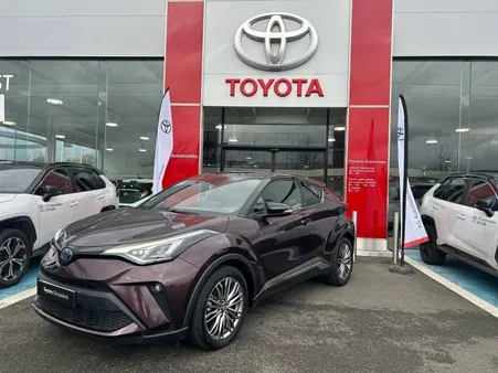 Toyota C-HR 184h Distinctive 2WD E-CVT MY22