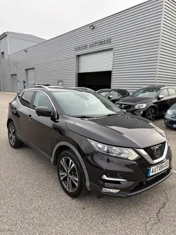 Nissan Qashqai 1.2 115cv Acenta+ 7600e FERME