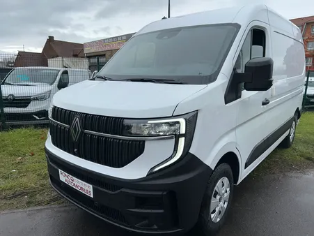 31 900 e ht - renault master 4 l2h2 dci 170 cv 0KMS/boite auto / open rlink / clim auto / regulateur / camera / roue de secours / porte ar 270 ° / radar av + ar + lat / phare av led / carplay etc ...