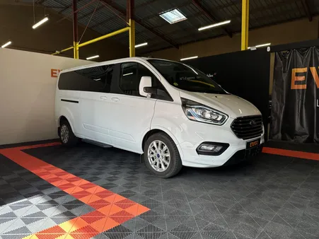 Ford tourneo custom combi 320 l2h1 2.0 ecoblue 130ch 8 places titanium / carplay / camera de recul