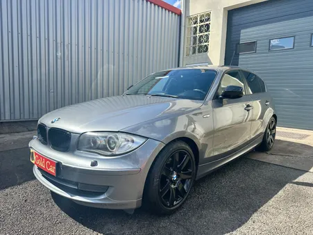 BMW 118i 143ch Ed Sport - Pack M BVM6 / Xénon / GPS / Commande Vocale / Révisé et Garantie