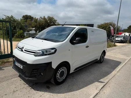 ✅ CITROEN JUMPY 1.5 HDI 120 CV 3 PLACES TAILLE M GPS CAMERA DE RECUL SUIVI CITROEN ➡️ garantie 1 an et 11 666 HT TVA RECUPERABLE