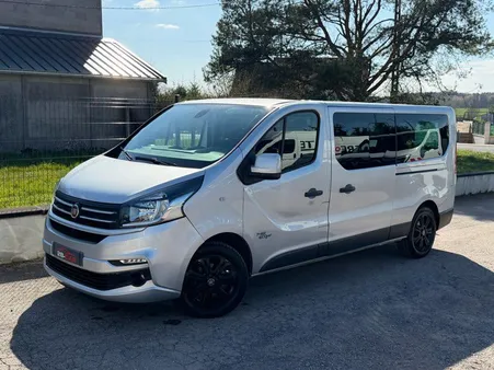 Fiat Talento Combi (Idem Renault Trafic Combi / Nissan NV300) 2.0l EcoJet MJTD 145cv BVM6 9 PLACES Finition Panorama L2H1 Long / Caméra de recul / CarPlay / TBE