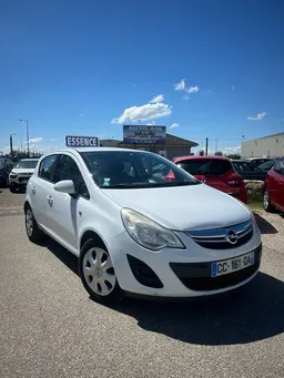 OPEL Corsa 5 portes Phase 2 1.2 i 85 cv