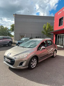 PEUGEOT 308 1.6 HDi 90ch Active BVM5