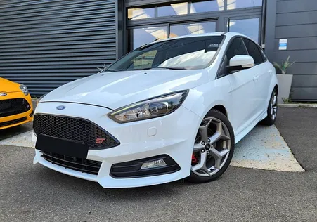 FORD FOCUS 2.0 250 ST*1°Main*RECARO*GPS*XENON