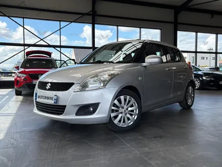 🔹 Suzuki Swift 1.2 VVT 94 Ch ☀️Toit ouvrant 📱 Bluetooth❄️ Climatisation🛡️ Garantie 6 mois