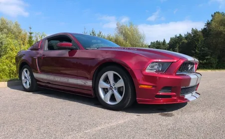 Ford Mustang V6