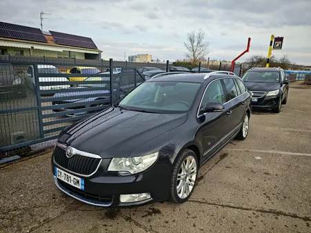 Skoda Superb II 2.0 TDI140 CR FAP Ambition