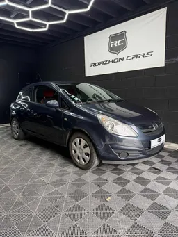 Opel corsa 1.2 twinport 80 essentia 2008