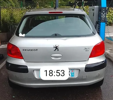 Peugeot 307 Restylée 1.6 HDi diesel 16V 90cv , CT :ok rien à prévoir